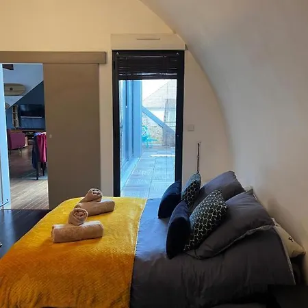 Apartamento Magnifique Loft Avec Terrasse - 130 M2 Le Mans